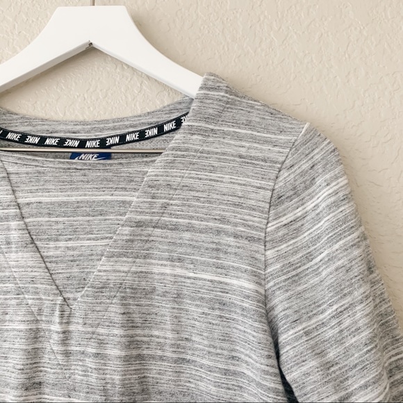 Nike Sportswear Advance Active Knit Grey Top, M - Picture 5 of 10